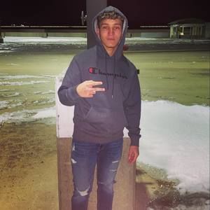 Meet your Posher, Nicolas